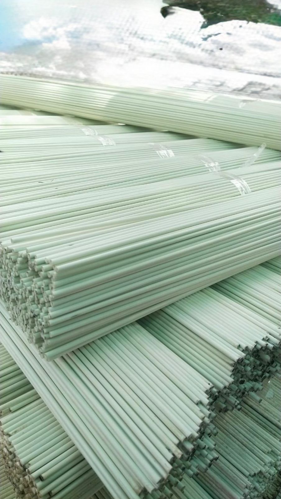 Low Tunnel Sticks